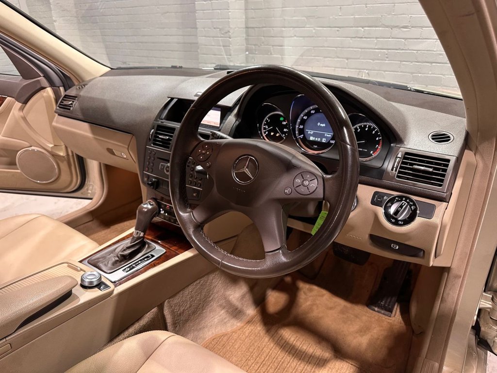 Used Mercedes-Benz C Class 2009 for sale - 78124629: Photo 9