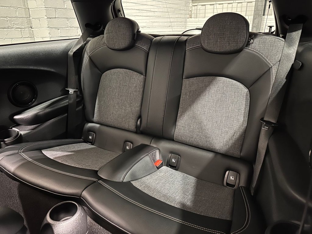 Used MINI Electric Hatch 2021 for sale - 76784105: Photo 15