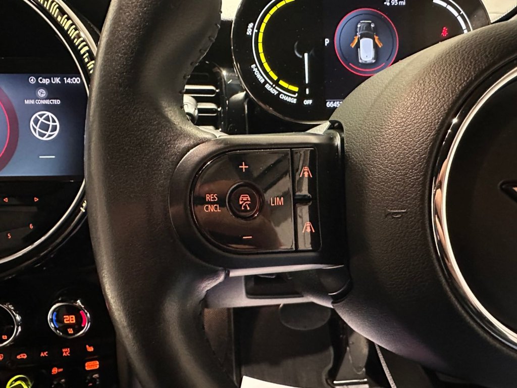 Used MINI Electric Hatch 2021 for sale - 76784105: Photo 18