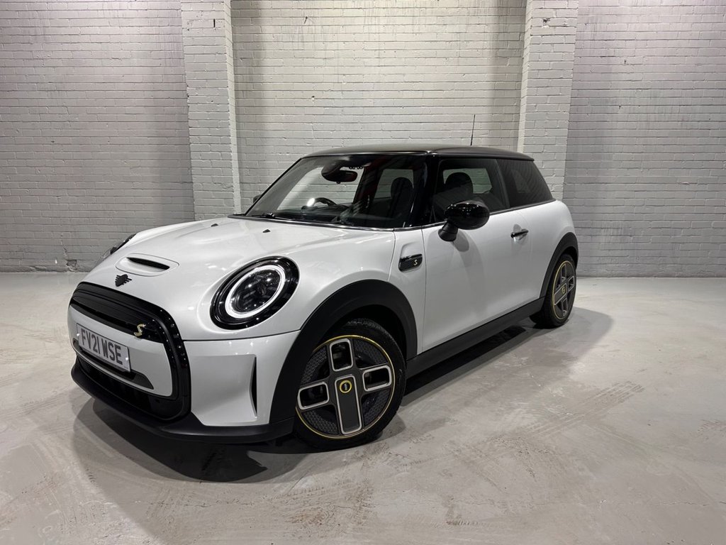 Used MINI Electric Hatch 2021 for sale - 76784105: Photo 3