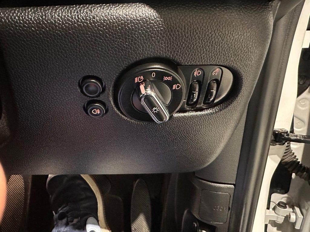 Used MINI Electric Hatch 2021 for sale - 76784105: Photo 36