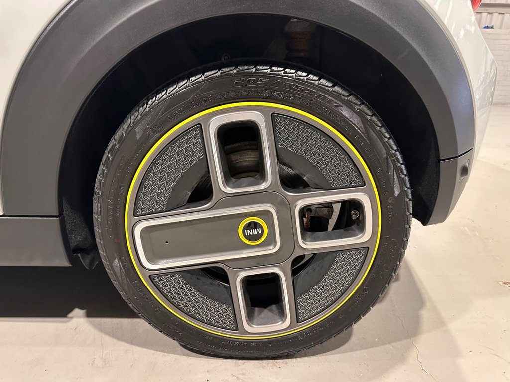 Used MINI Electric Hatch 2021 for sale - 76784105: Photo 44