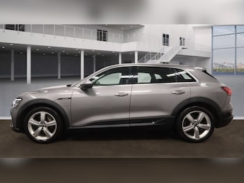Used Audi e-tron 2021 for sale - 77850209: Photo