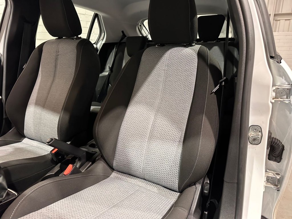 Used Vauxhall Corsa 2023 for sale - 76758617: Photo 12