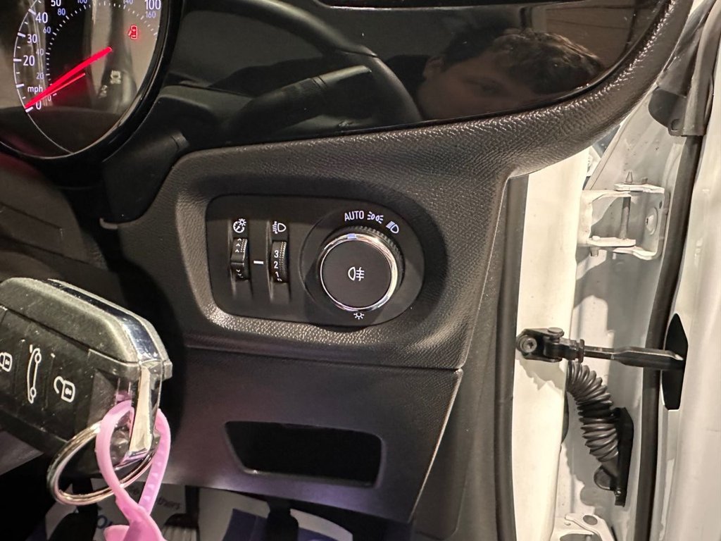 Used Vauxhall Corsa 2023 for sale - 76758617: Photo 20