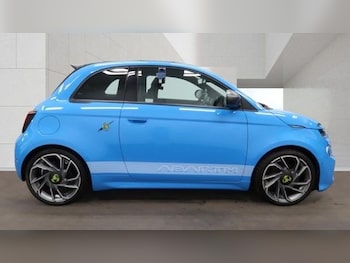 Used Abarth 500C 2023 for sale - 78607307: Photo