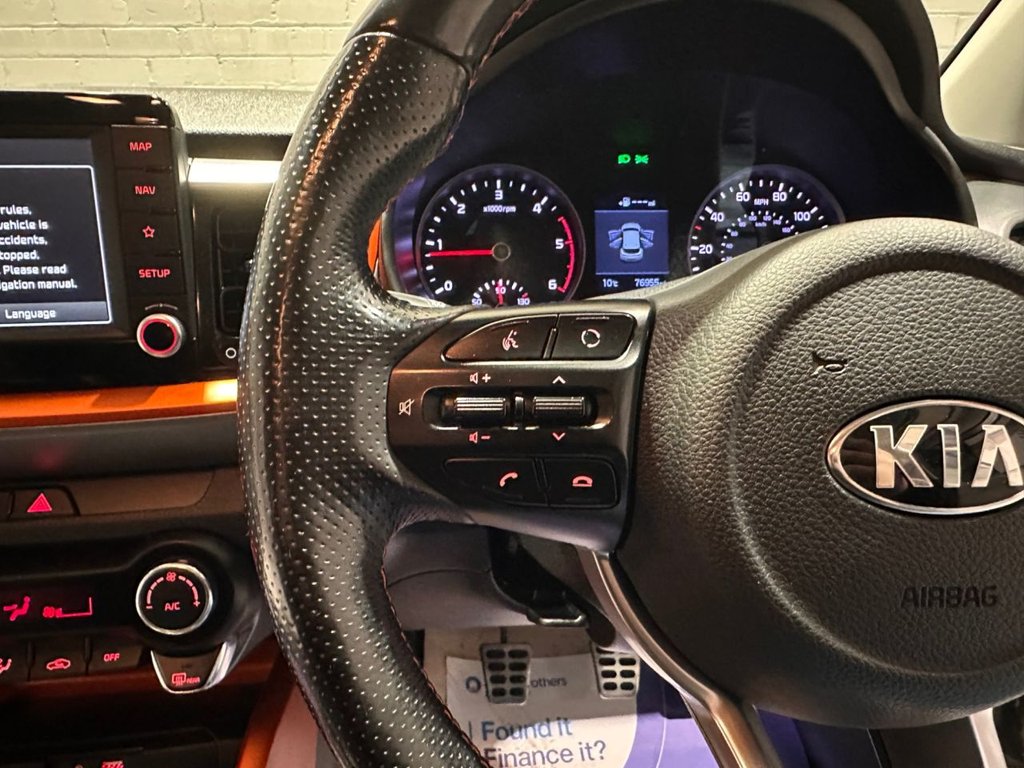 Used Kia Stonic 2018 for sale - 77436366: Photo 18