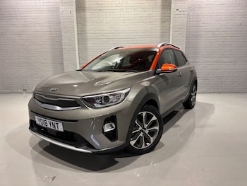 Used Kia Stonic 2018 for sale - 77436366: Photo