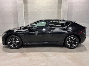 Used Kia EV6 2022 for sale - 78887076: Photo