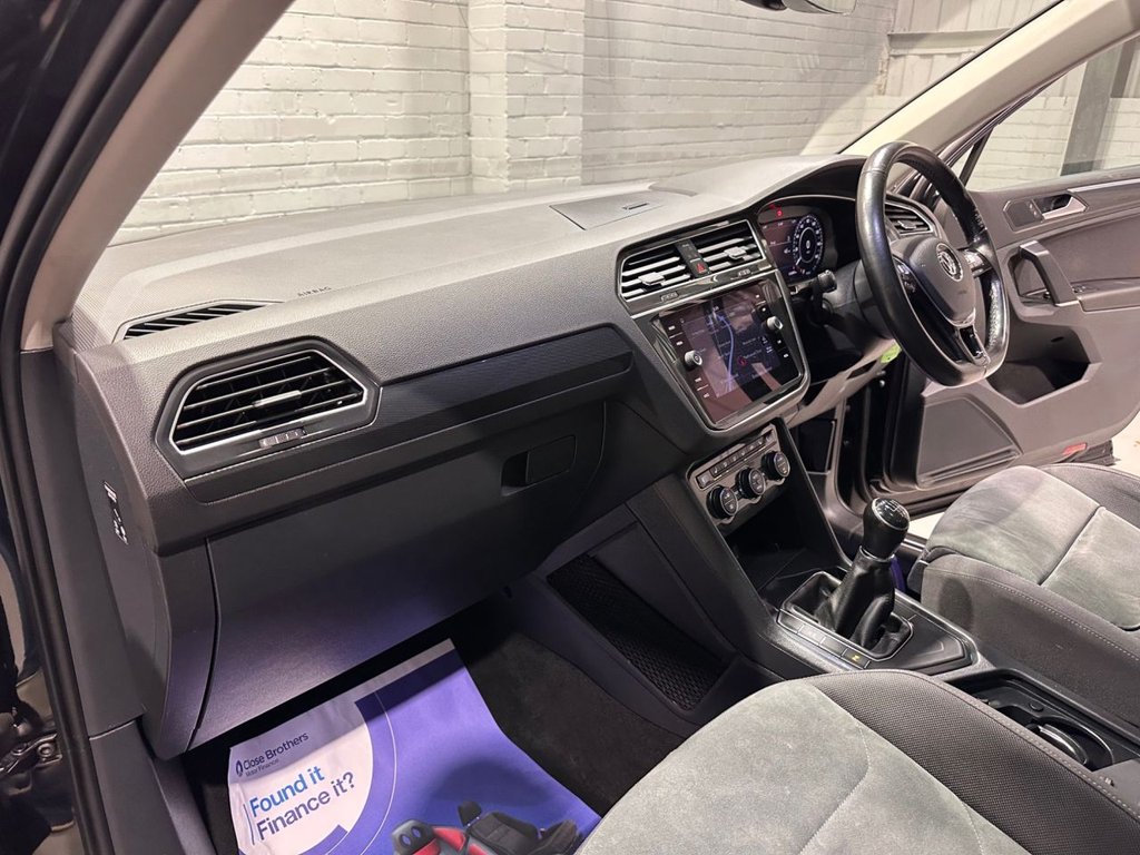 Used Volkswagen Tiguan 2018 for sale - 77451455: Photo 9