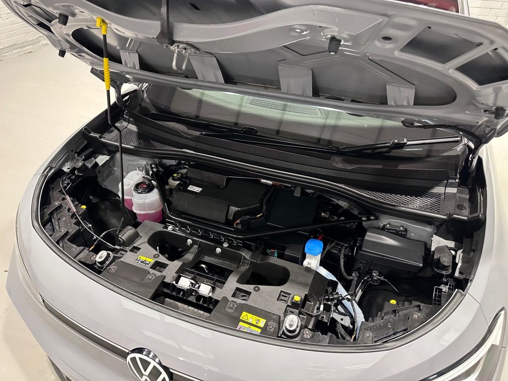 Used Volkswagen ID.4 2022 for sale - 76047999: Photo 10