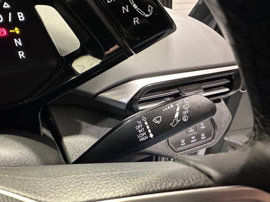 Used Volkswagen ID.4 2022 for sale - 76047999: Photo 28