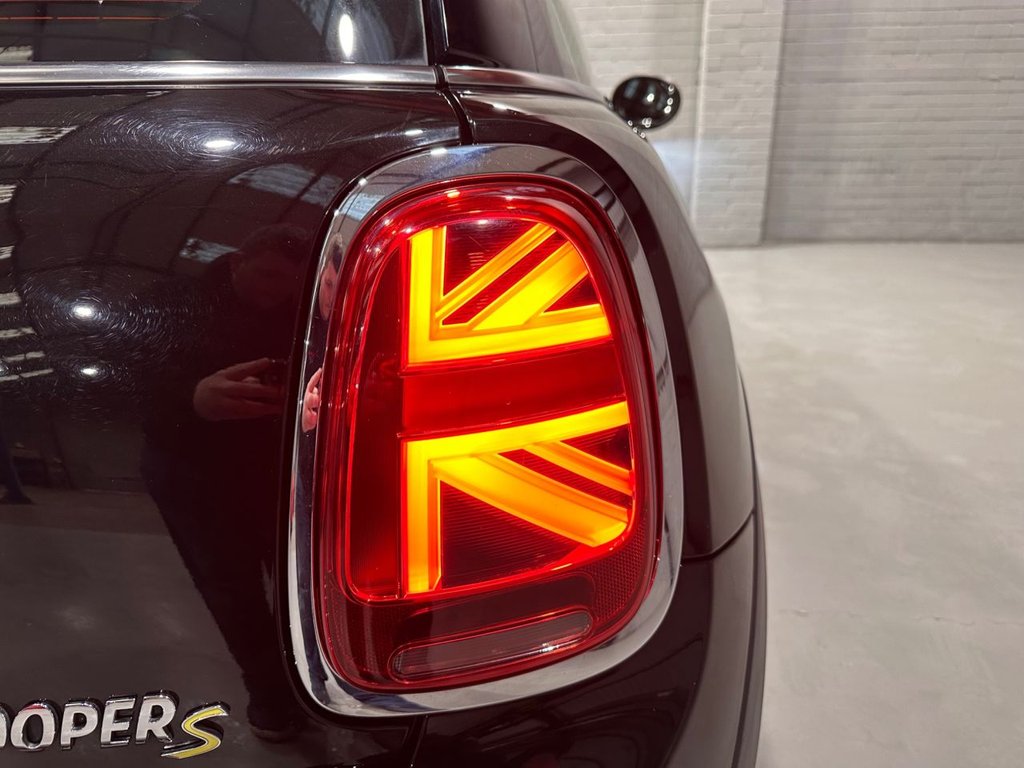 Used MINI Electric Hatch 2020 for sale - 76841229: Photo 10