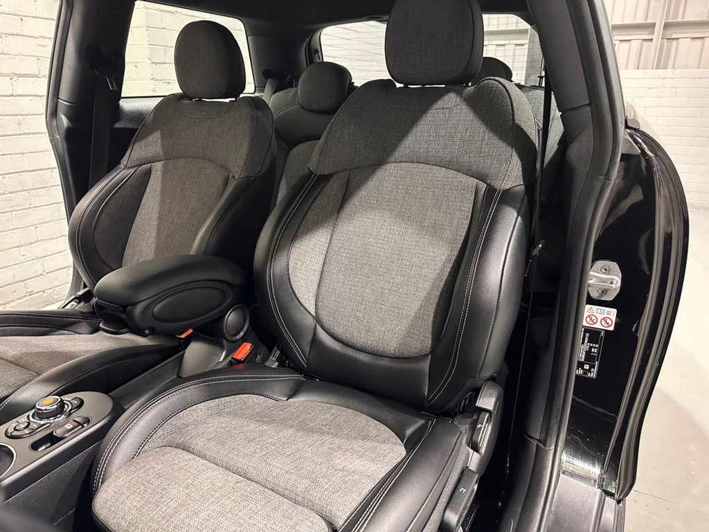 Used MINI Electric Hatch 2020 for sale - 76841229: Photo 14