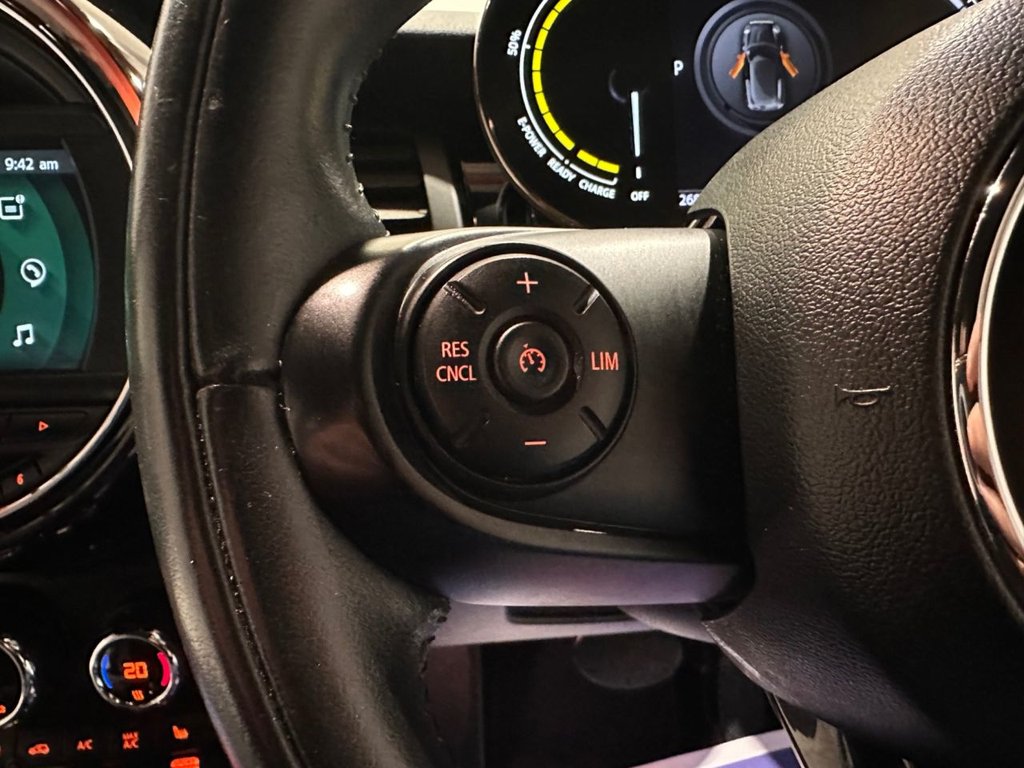 Used MINI Electric Hatch 2020 for sale - 76841229: Photo 17