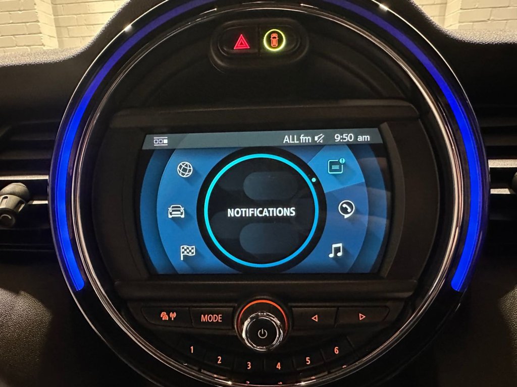 Used MINI Electric Hatch 2020 for sale - 76841229: Photo 26