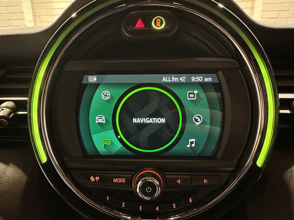 Used MINI Electric Hatch 2020 for sale - 76841229: Photo 29