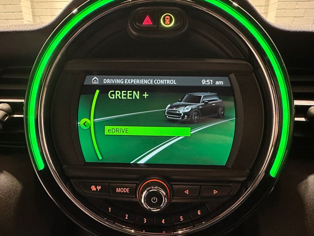 Used MINI Electric Hatch 2020 for sale - 76841229: Photo 35