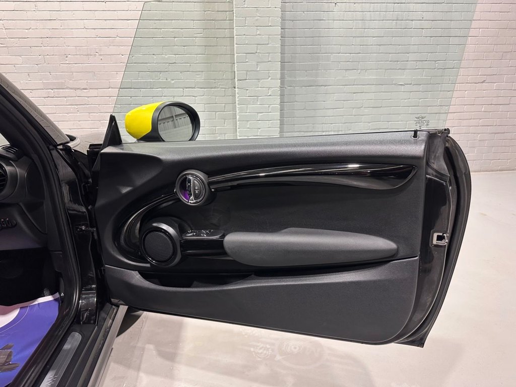 Used MINI Electric Hatch 2020 for sale - 76841229: Photo 45