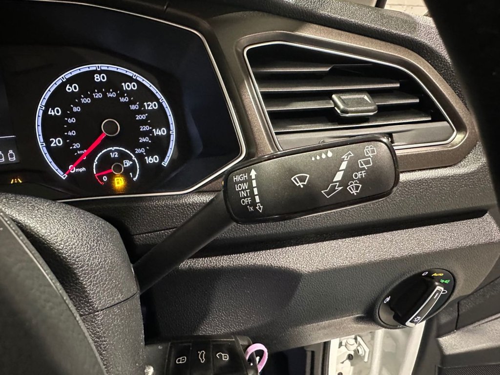 Used Volkswagen T-Roc 2018 for sale - 76173343: Photo 21