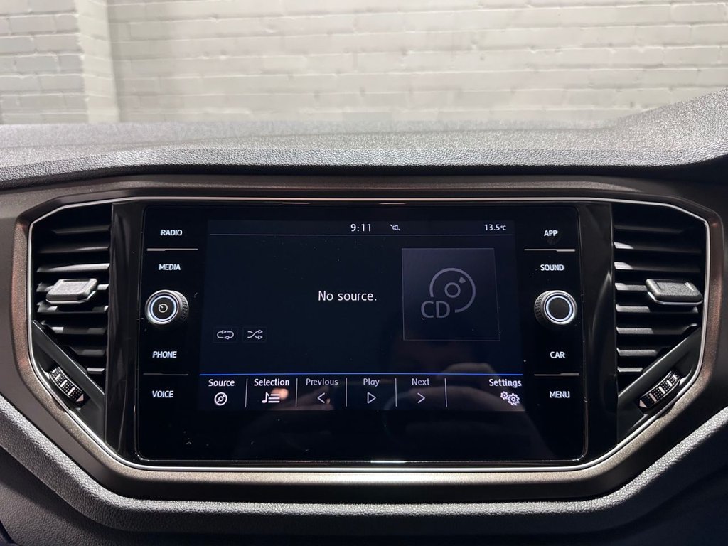 Used Volkswagen T-Roc 2018 for sale - 76173343: Photo 27