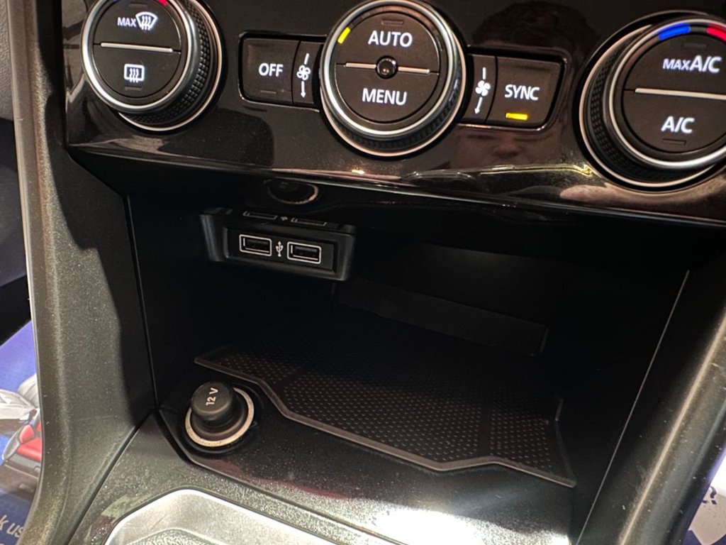 Used Volkswagen T-Roc 2018 for sale - 76173343: Photo 33