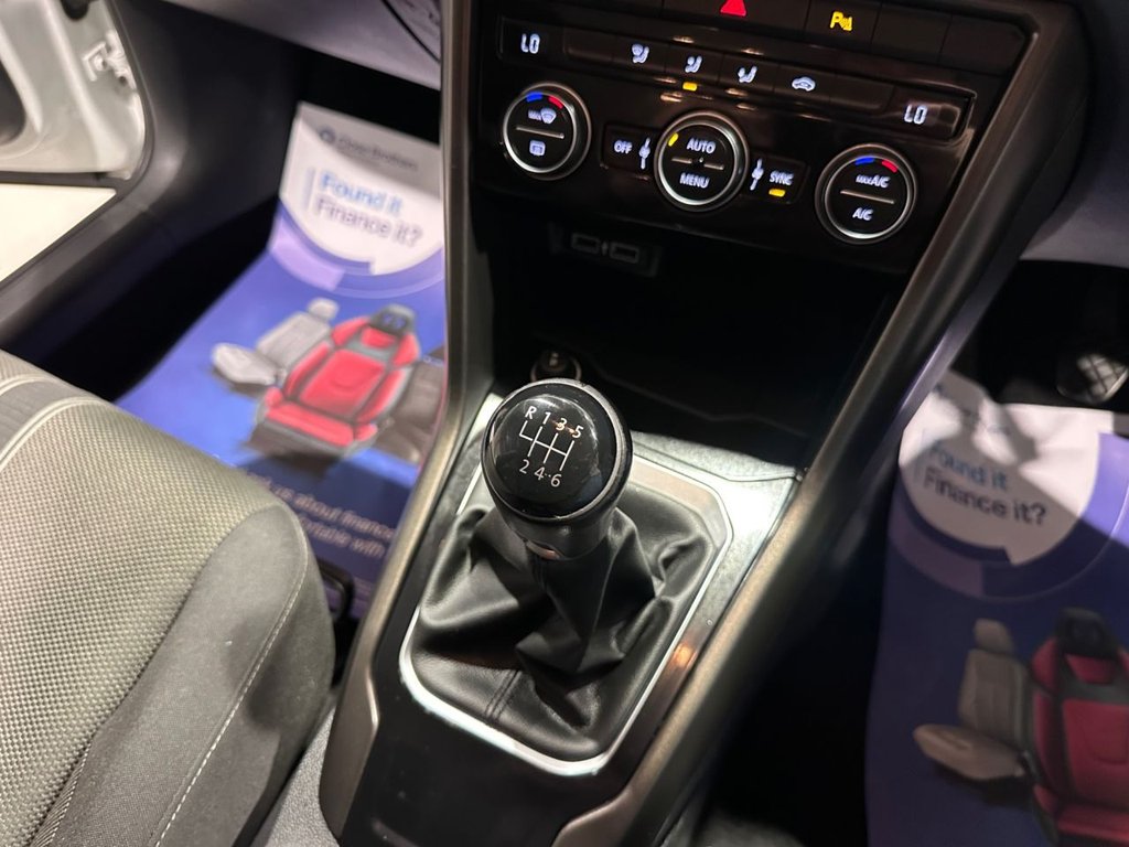 Used Volkswagen T-Roc 2018 for sale - 76173343: Photo 34