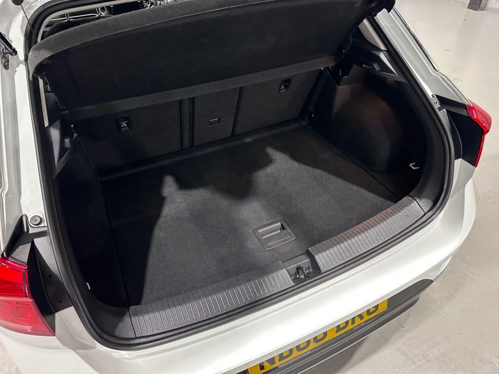 Used Volkswagen T-Roc 2018 for sale - 76173343: Photo 44