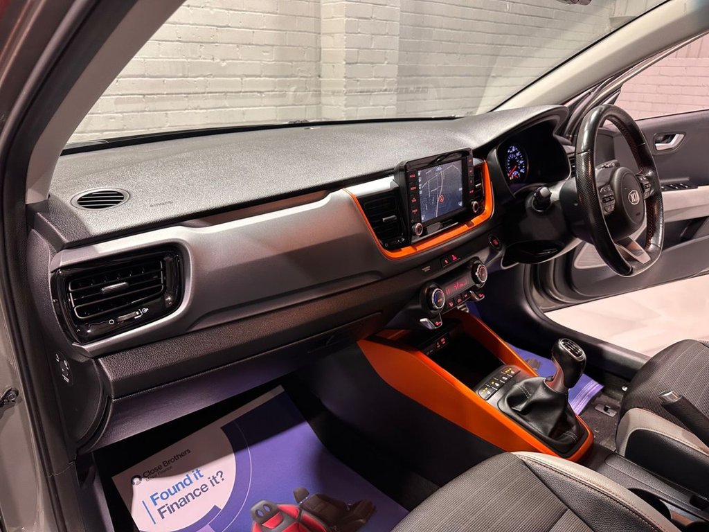 Used Kia Stonic 2018 for sale - 76595938: Photo 11