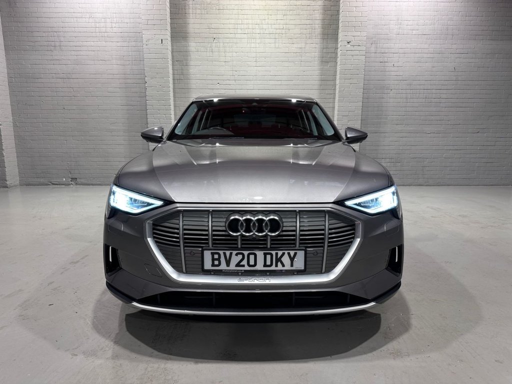 Used Audi e-tron 2020 for sale - 76368196: Photo 2
