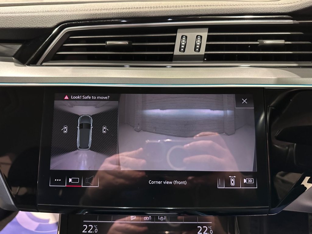 Used Audi e-tron 2020 for sale - 76368196: Photo 27