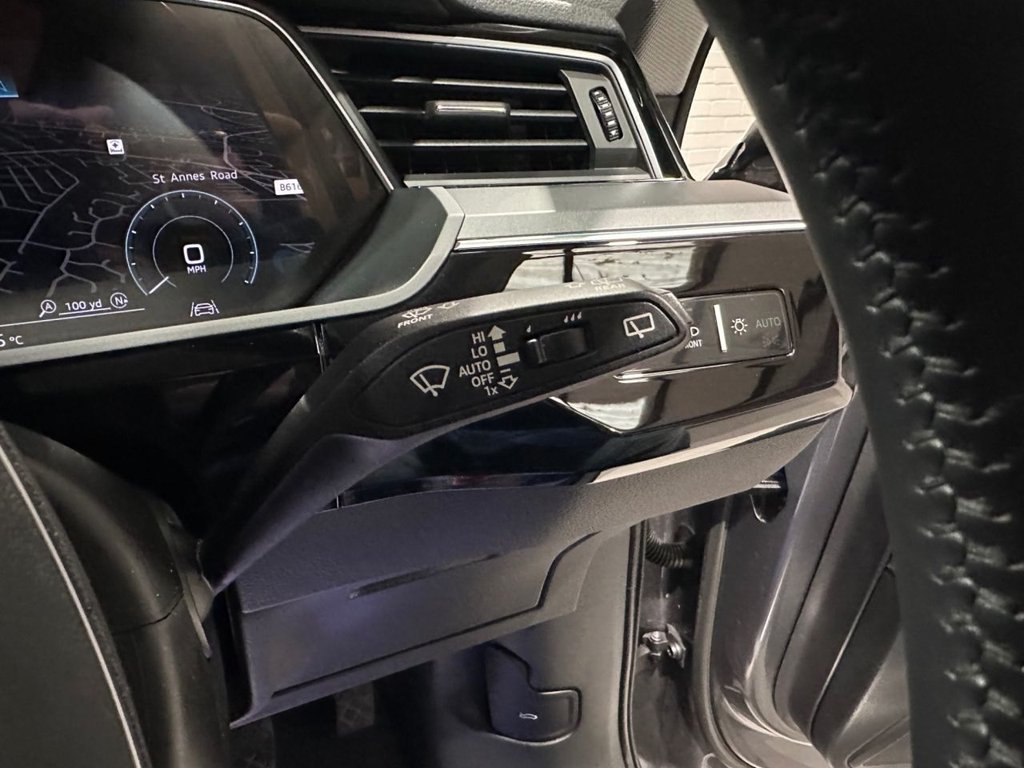 Used Audi e-tron 2020 for sale - 76368196: Photo 31