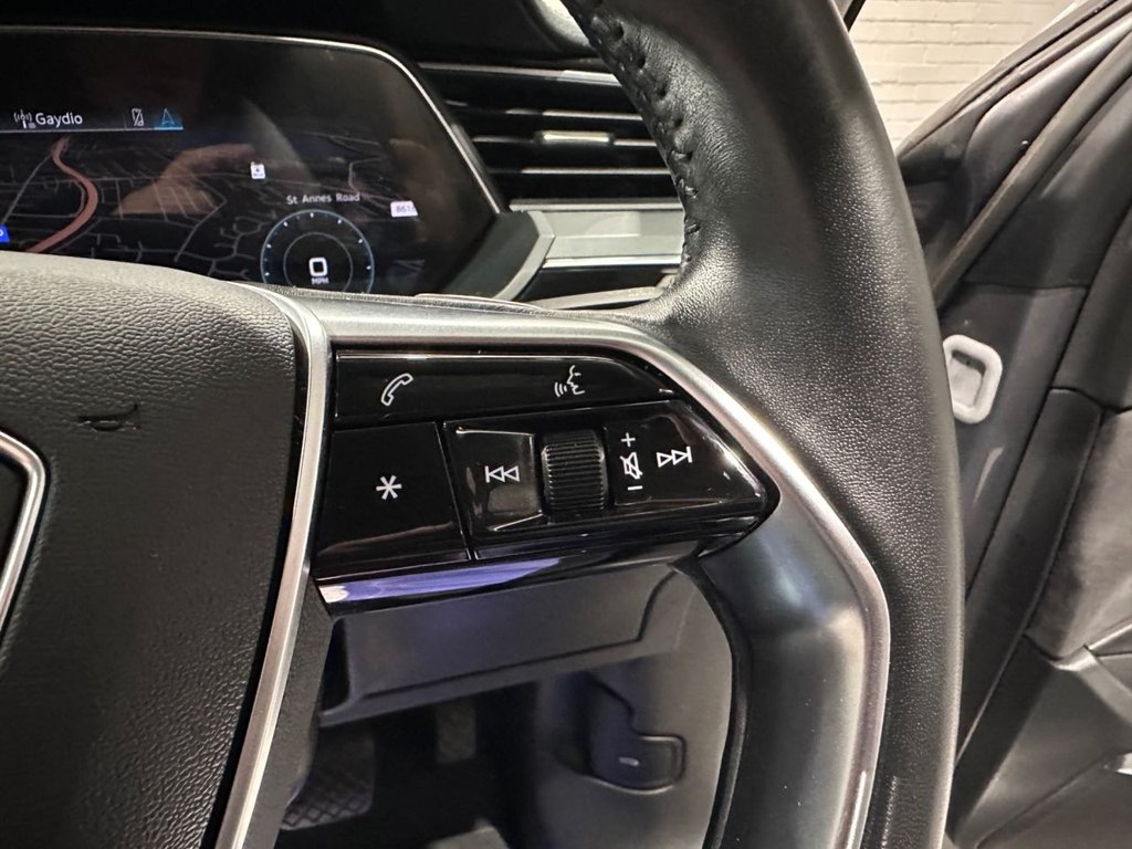 Used Audi e-tron 2020 for sale - 76368196: Photo 35