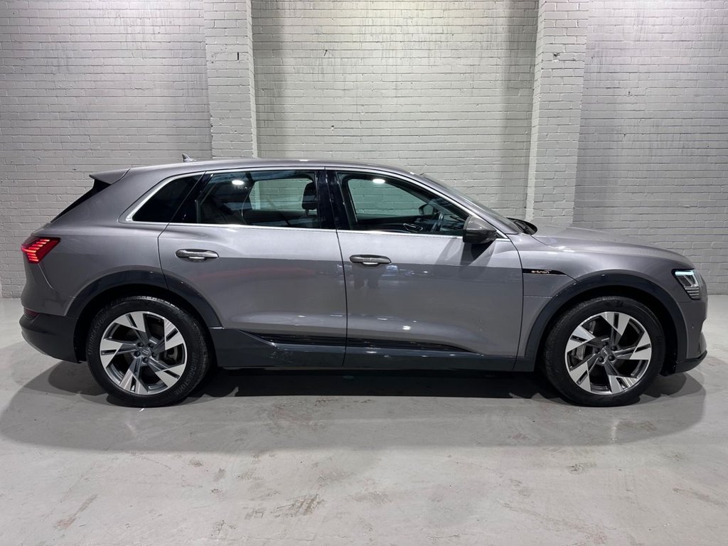 Used Audi e-tron 2020 for sale - 76368196: Photo 5