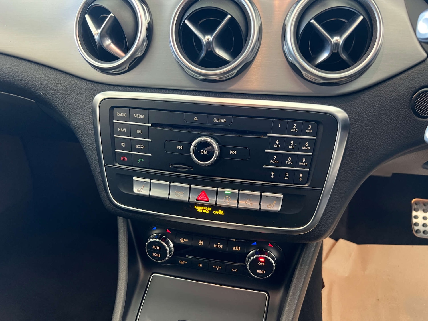 Used Mercedes-Benz GLA 2018 for sale - 76571352: Photo 18