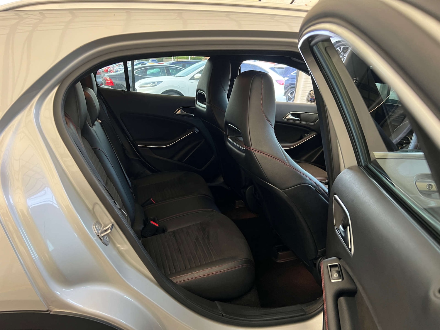 Used Mercedes-Benz GLA 2018 for sale - 76571352: Photo 26