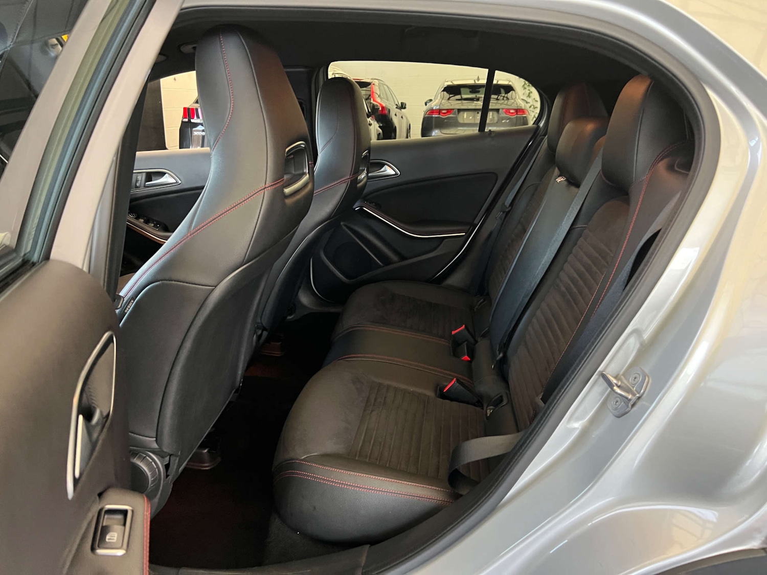 Used Mercedes-Benz GLA 2018 for sale - 76571352: Photo 27