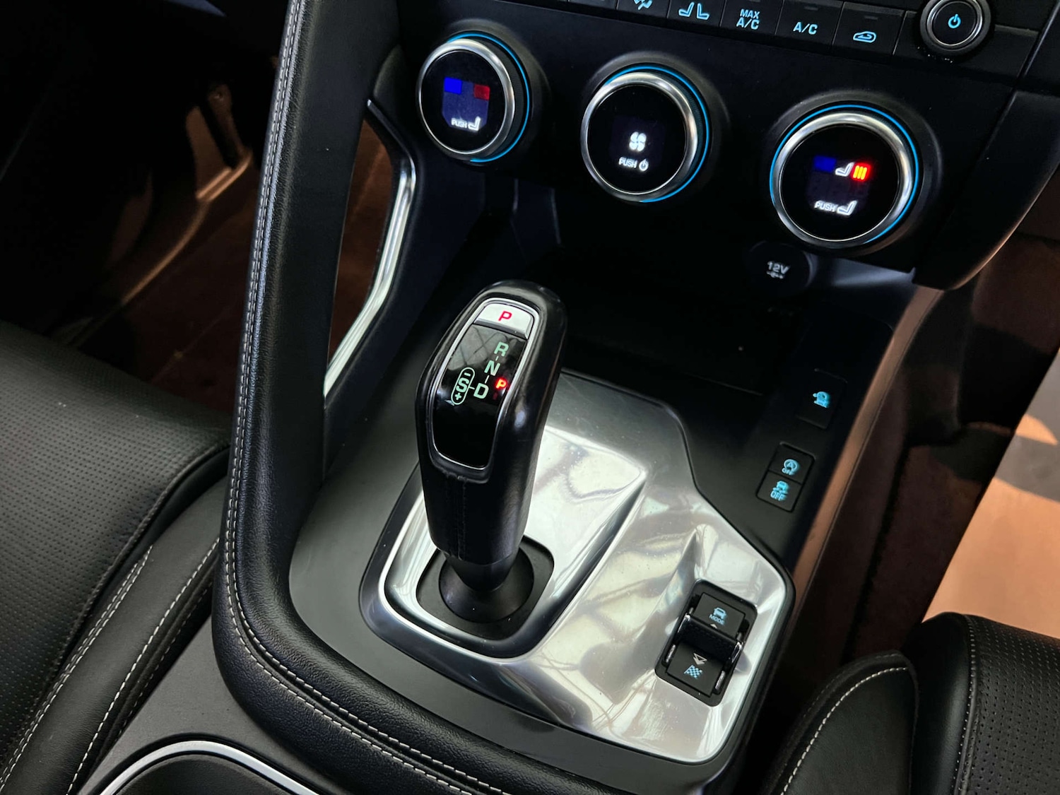 Used Jaguar E-Pace 2018 for sale - 76846805: Photo 18