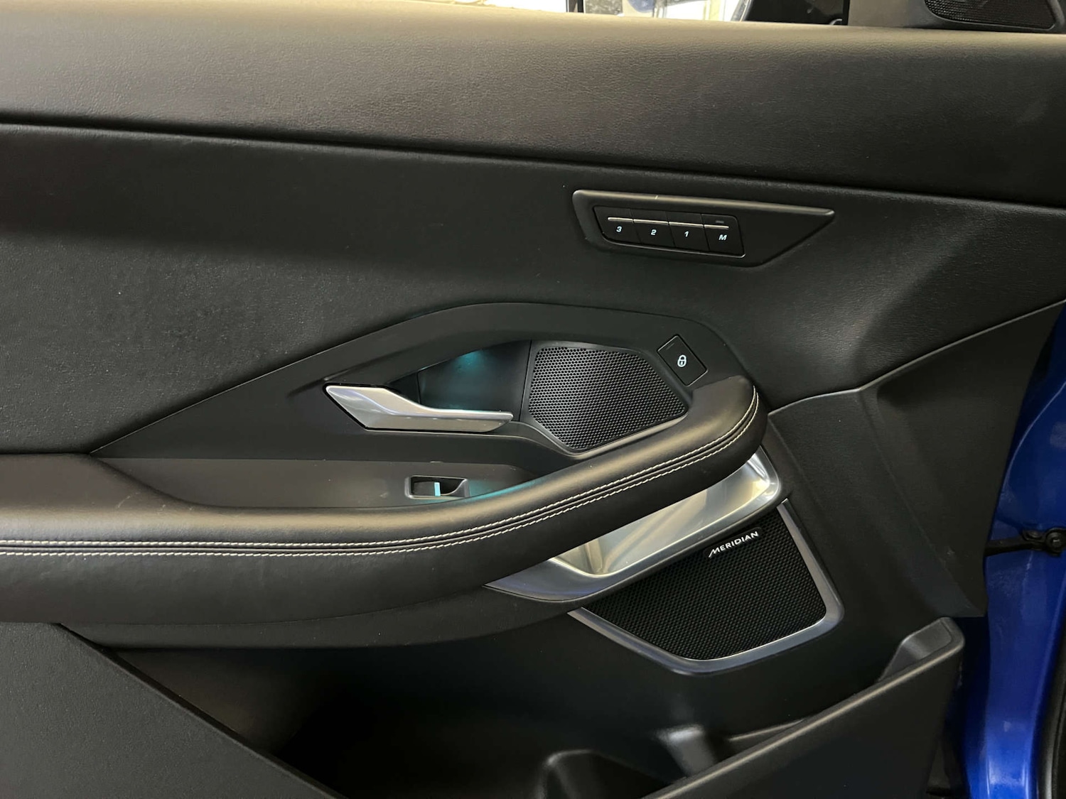 Used Jaguar E-Pace 2018 for sale - 76846805: Photo 31