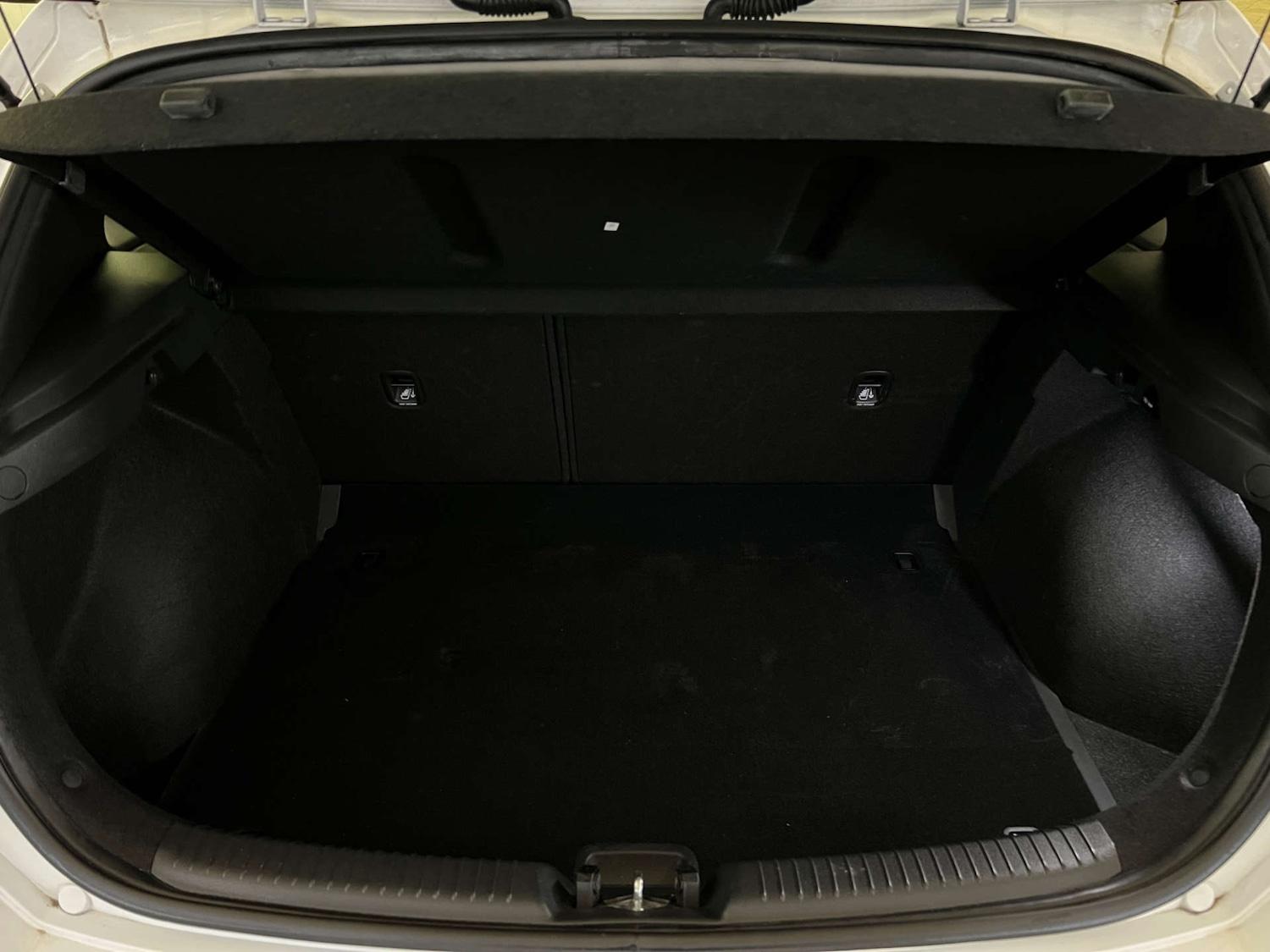 Used Hyundai i30 2021 for sale - 78025295: Photo 27