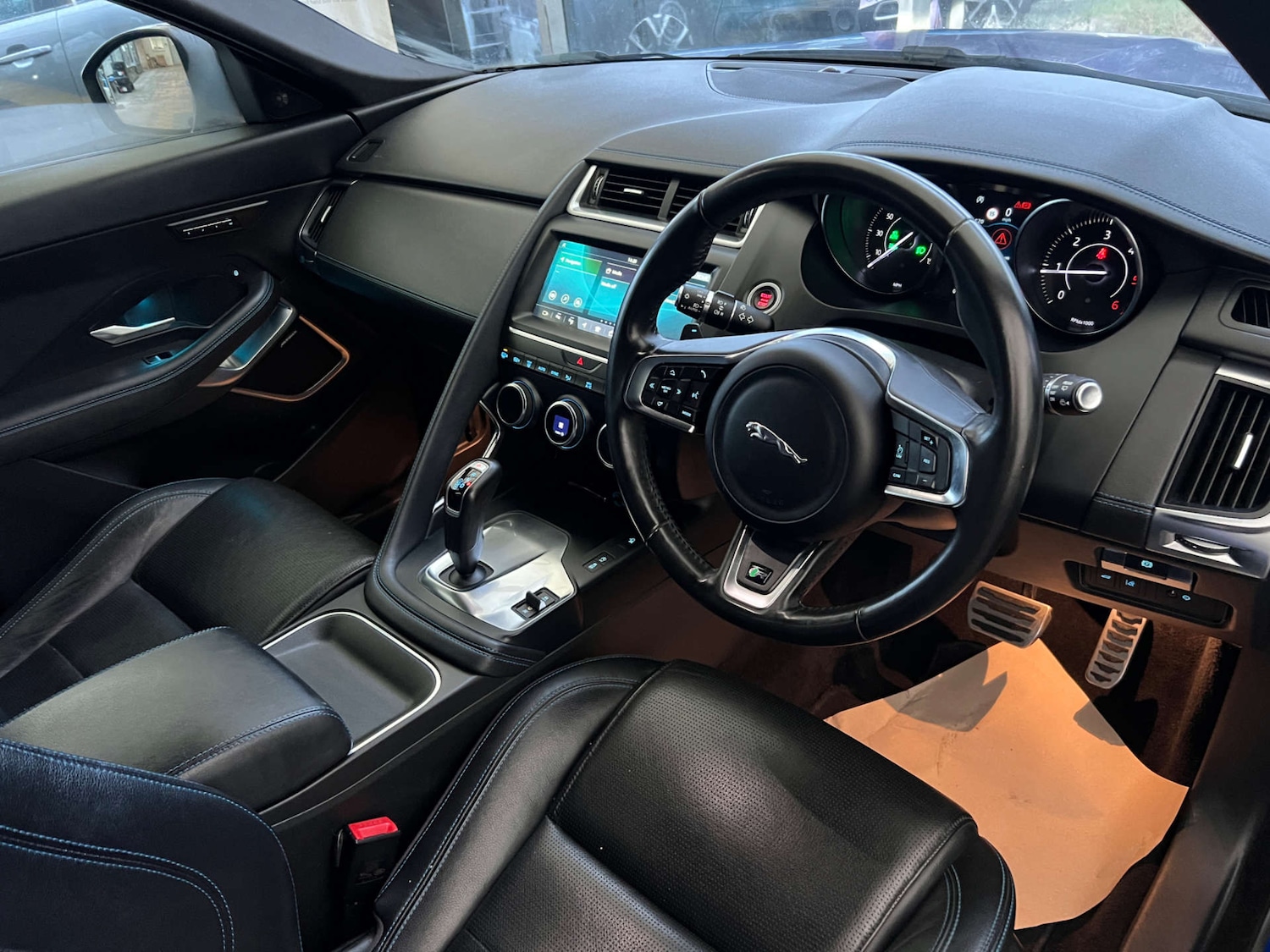 Used Jaguar E-Pace 2019 for sale - 77038515: Photo 11