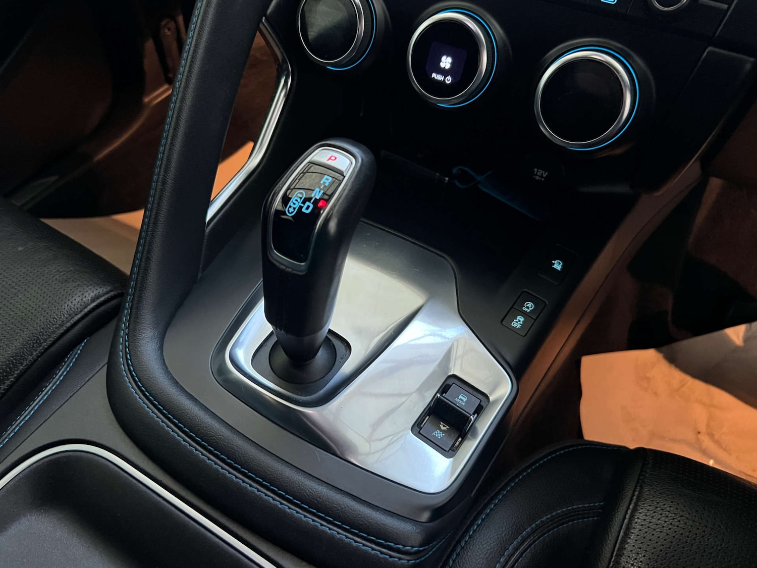 Used Jaguar E-Pace 2019 for sale - 77038515: Photo 18