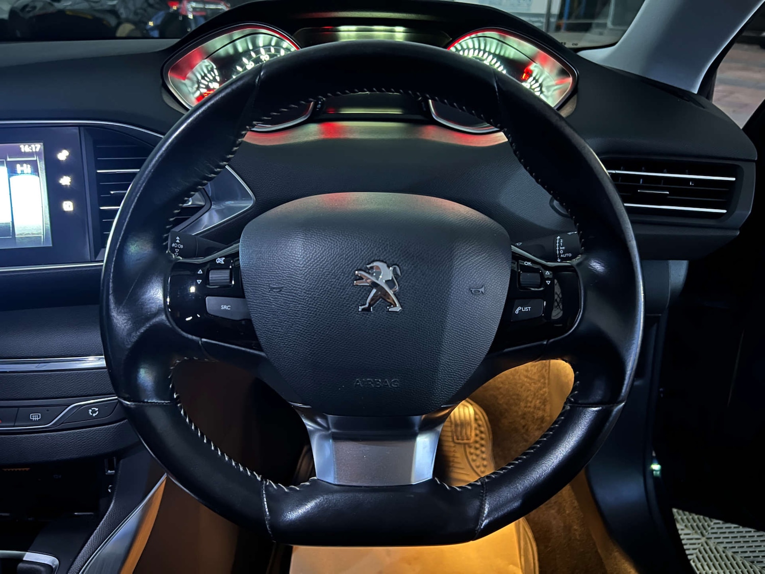 Used Peugeot 308 2016 for sale - 77073362: Photo 16