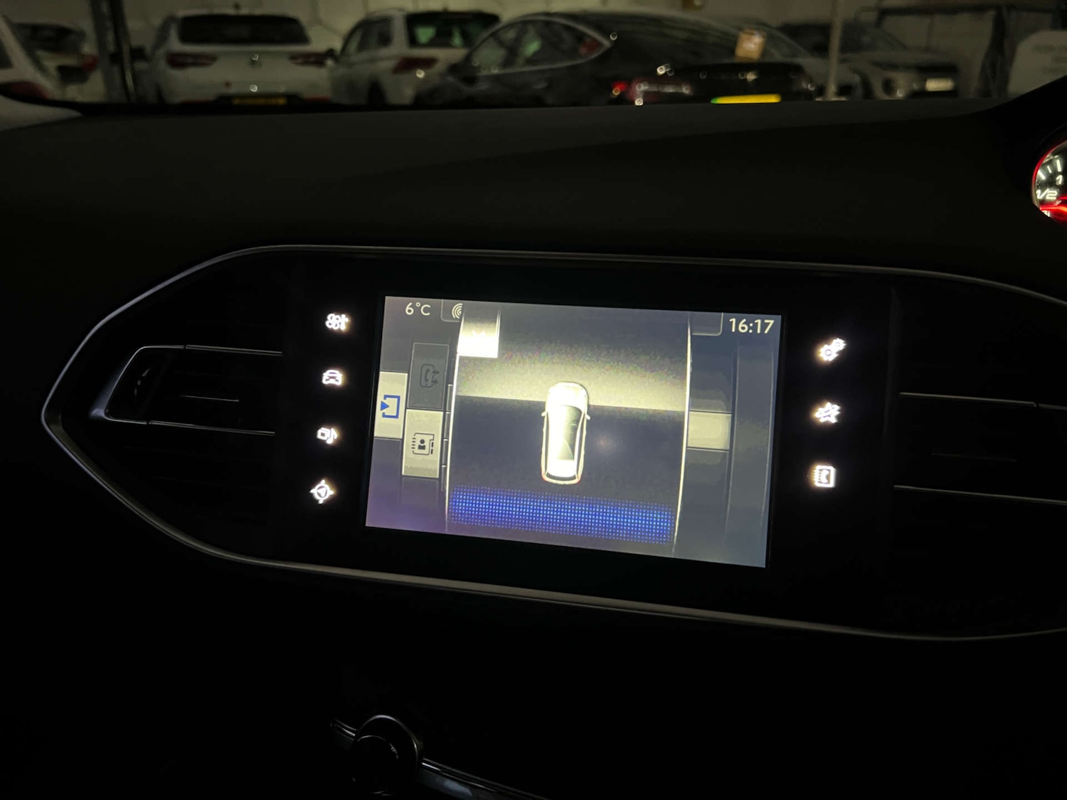 Used Peugeot 308 2016 for sale - 77073362: Photo 17