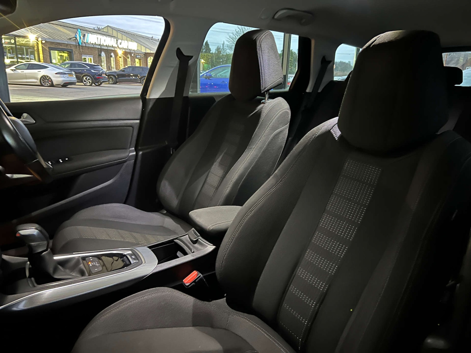 Used Peugeot 308 2016 for sale - 77073362: Photo 22