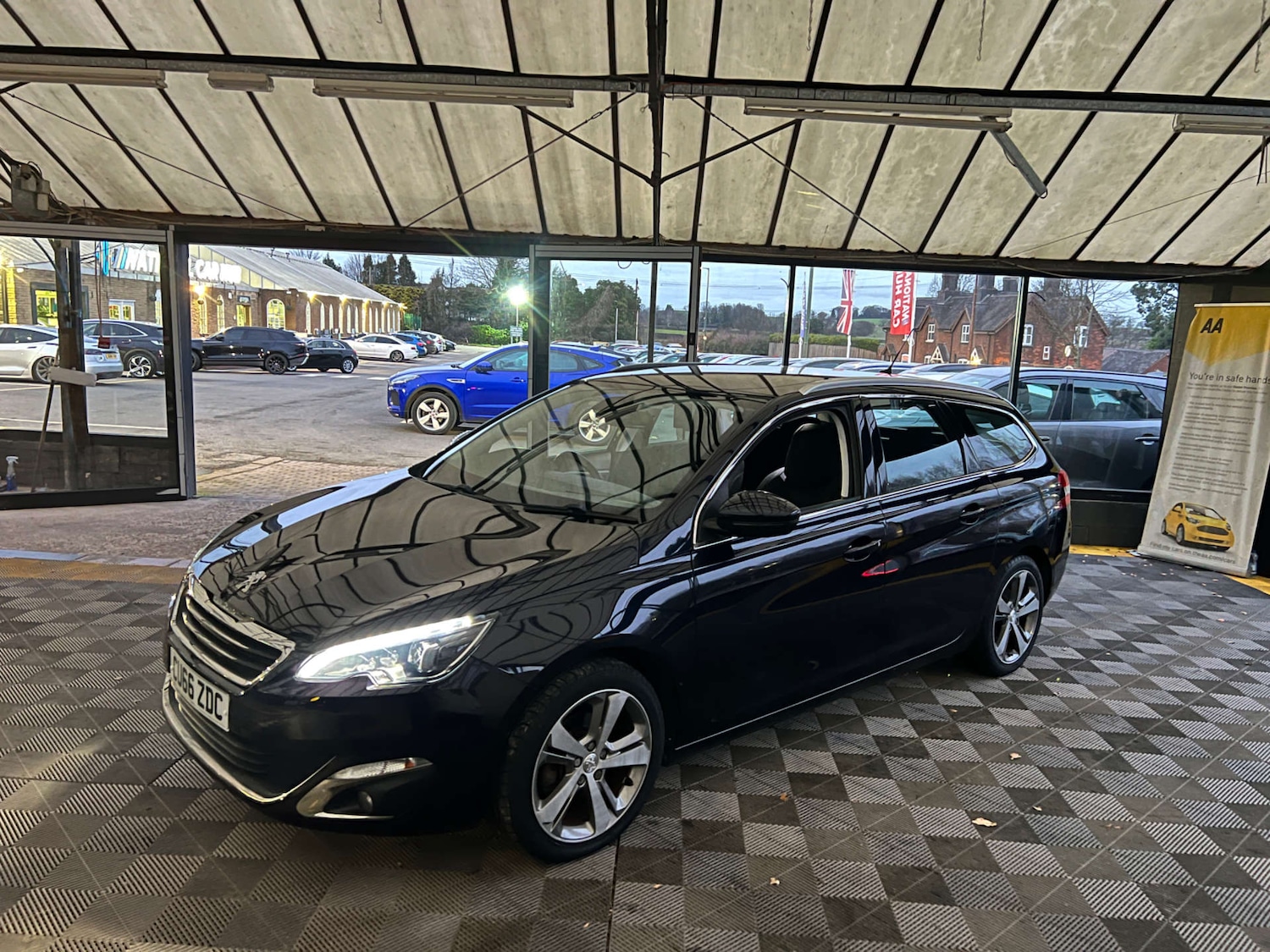 Used Peugeot 308 2016 for sale - 77073362: Photo 3