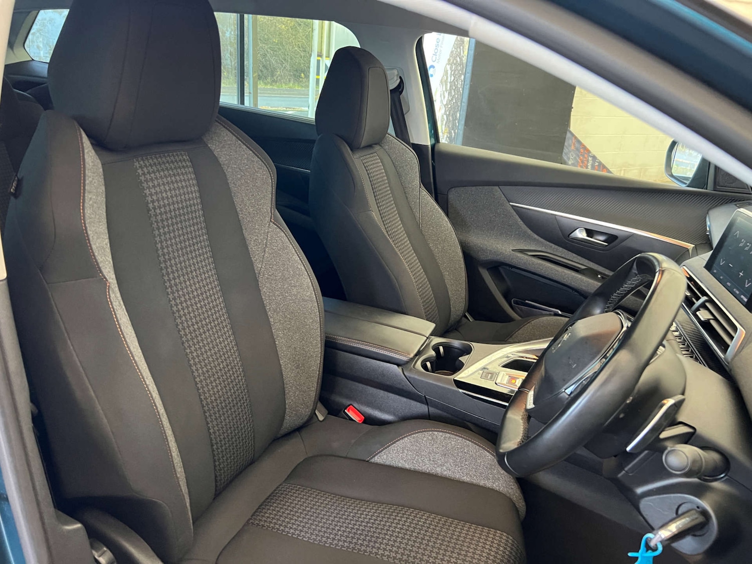 Used Peugeot 5008 2020 for sale - 76829865: Photo 11