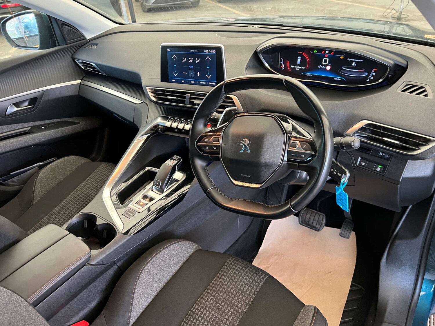 Used Peugeot 5008 2020 for sale - 76829865: Photo 12