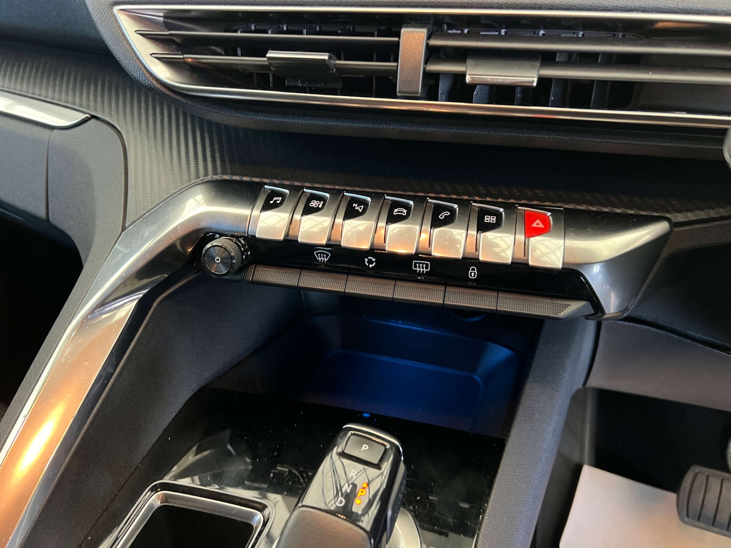 Used Peugeot 5008 2020 for sale - 76829865: Photo 17