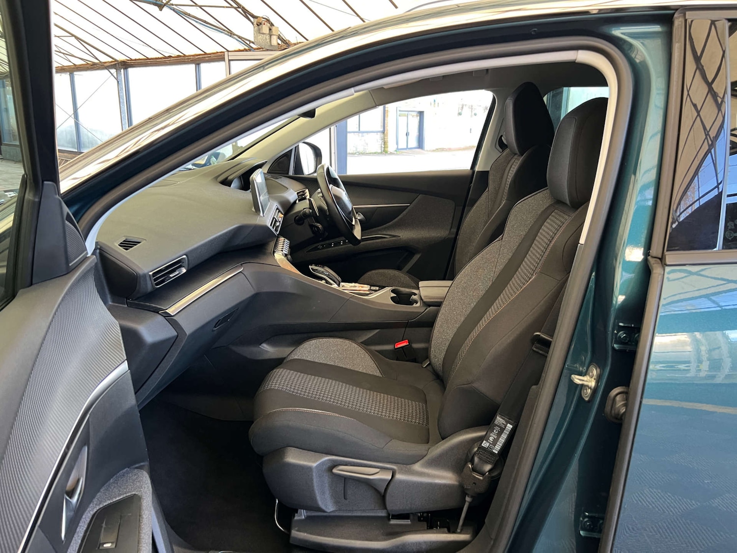 Used Peugeot 5008 2020 for sale - 76829865: Photo 21